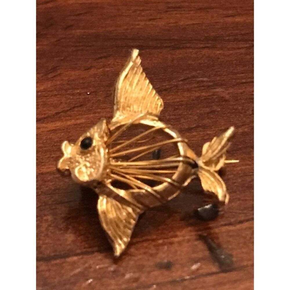 Vintage Brooch Fish